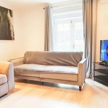 Daisy Garden In Marylebone Apartment Londra Exterior foto
