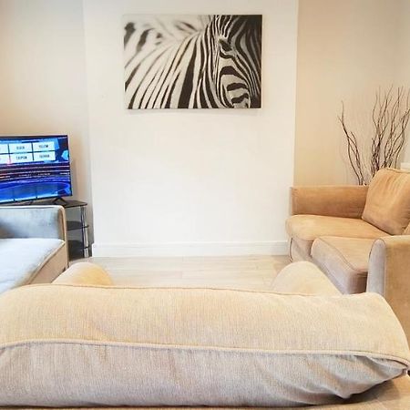 Daisy Garden In Marylebone Apartment Londra Exterior foto