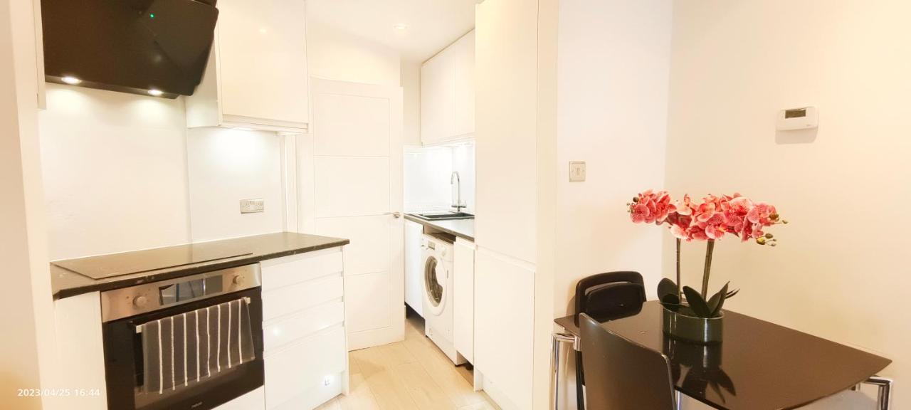 Daisy Garden In Marylebone Apartment Londra Exterior foto