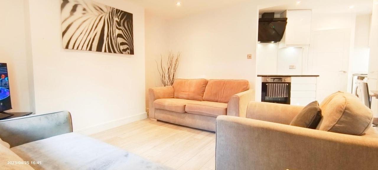 Daisy Garden In Marylebone Apartment Londra Exterior foto