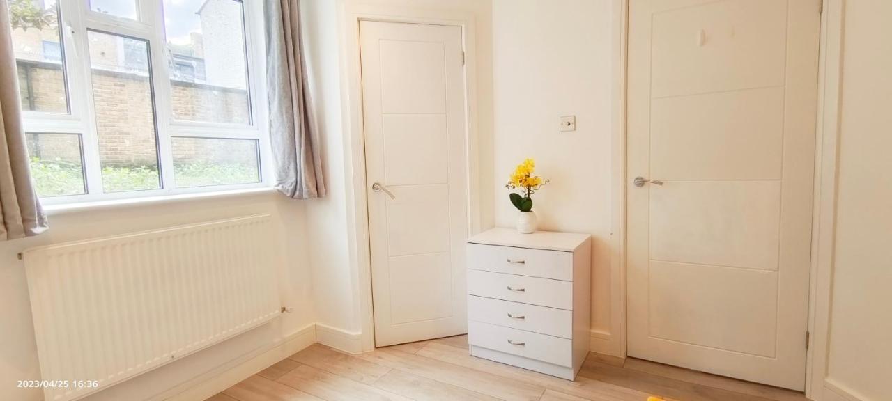 Daisy Garden In Marylebone Apartment Londra Exterior foto
